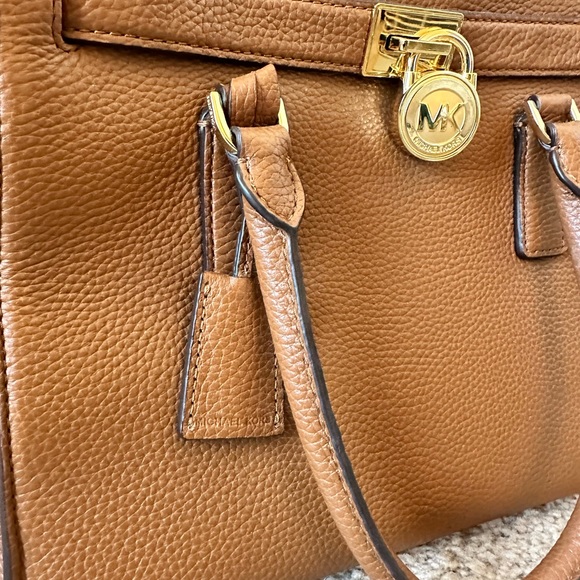 Michael Kors Bag - Picture 3 of 12
